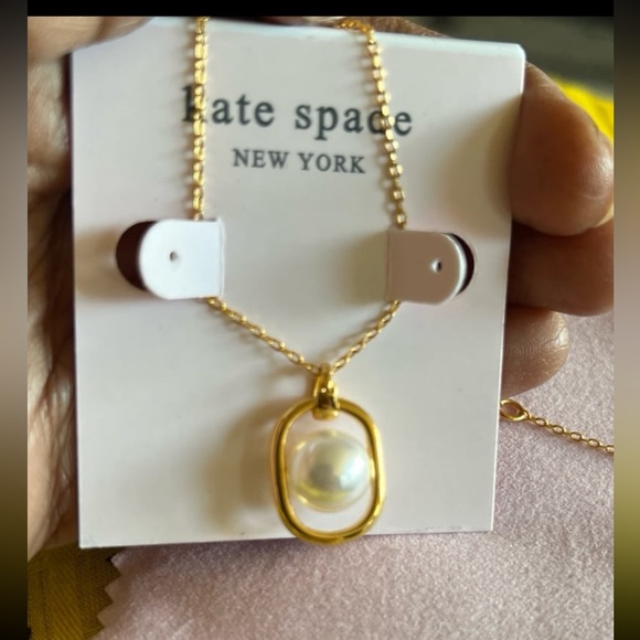 Kate spade minimalist pearl necklace NWt - Picture 6 of 7